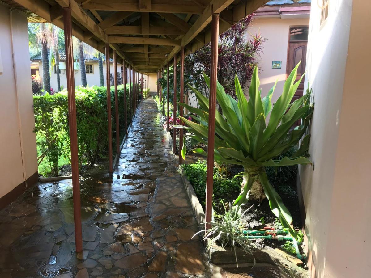 Ahadi Lodge Arusha Exterior photo