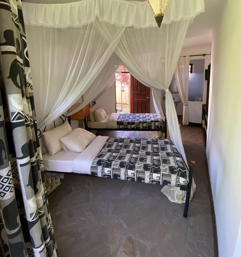 Ahadi Lodge Arusha Exterior photo